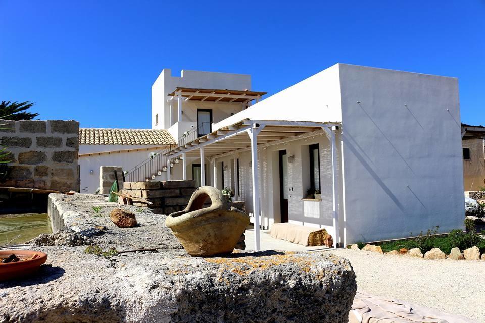 Casa Vacanze Senia Del Rais Фавиньяна Экстерьер фото