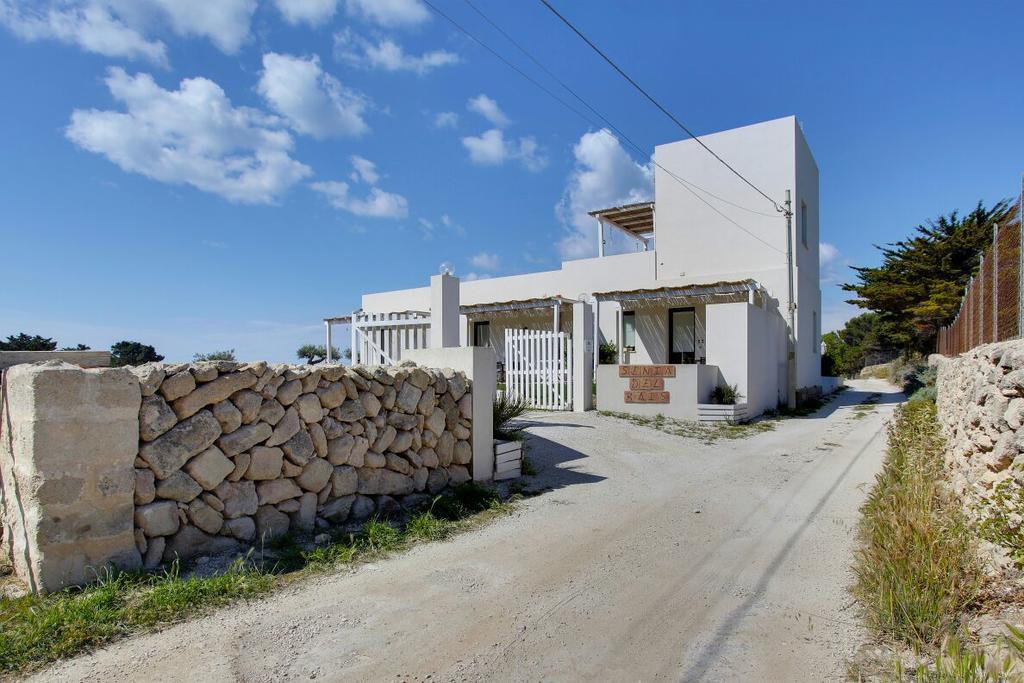 Casa Vacanze Senia Del Rais Фавиньяна Экстерьер фото